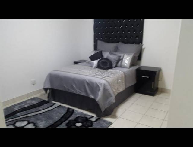 3 BEDROOM TOWNHOUSE FOR SALE IN RYNSOORD